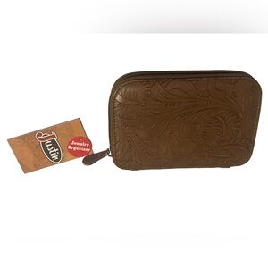 Justin Western Tool Brown Leather 
Jewelry Organizer Wallet